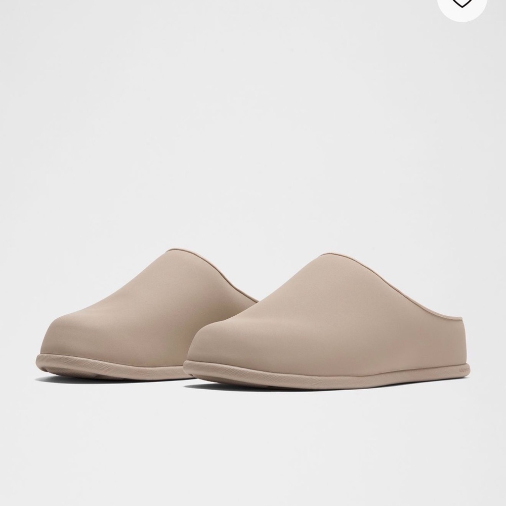 lululemon athletica women’s Swayday Mule Slip-On Clogs 8 in Nutmeg